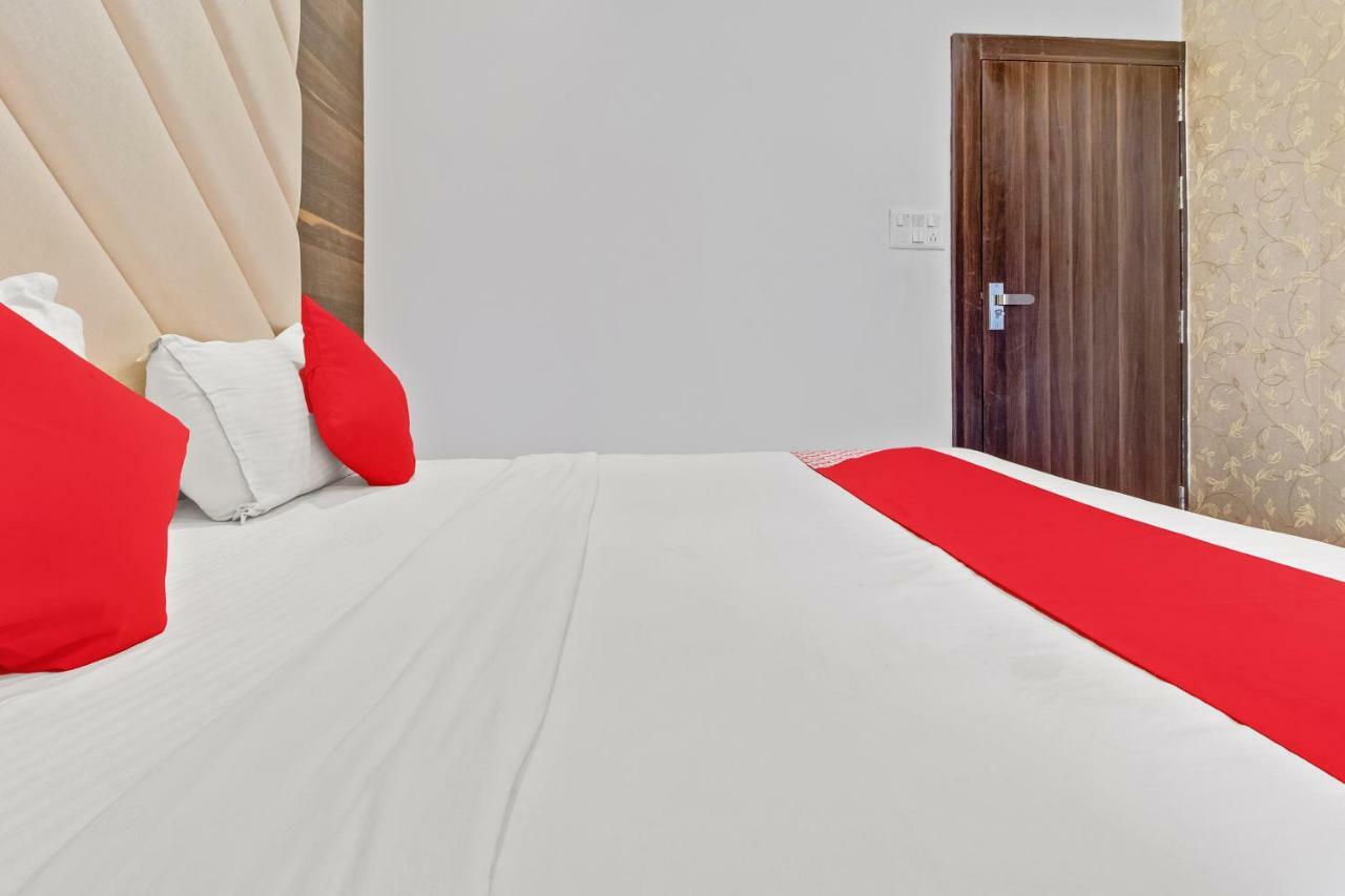 Oyo 47777 Hotel Laxminarayan Аурангабад Экстерьер фото