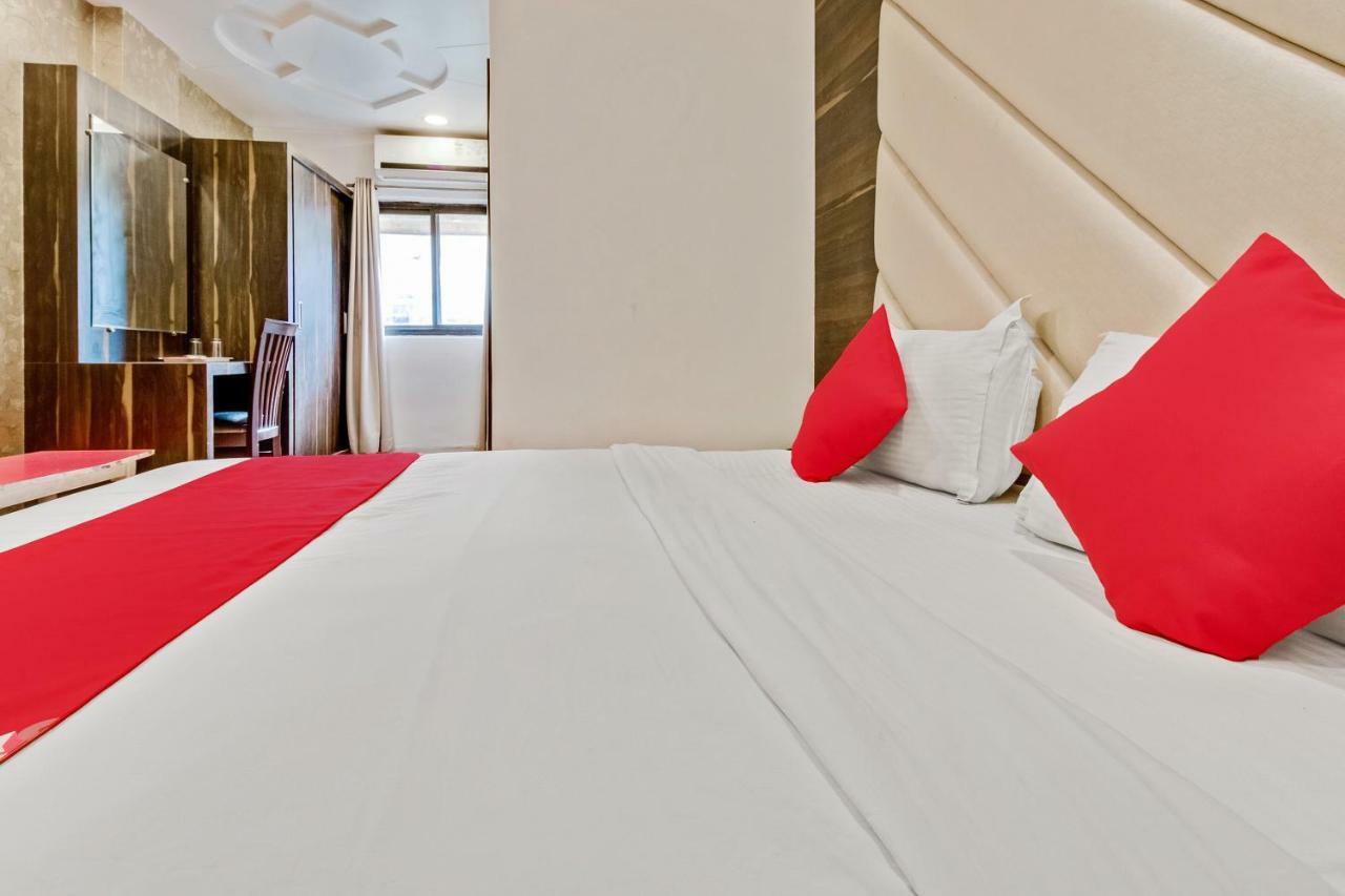 Oyo 47777 Hotel Laxminarayan Аурангабад Экстерьер фото