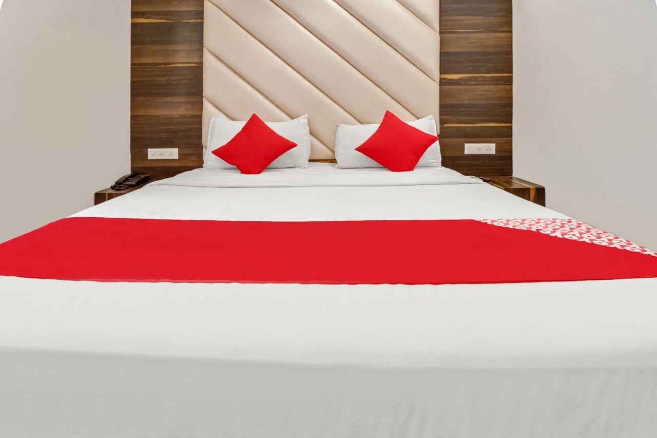 Oyo 47777 Hotel Laxminarayan Аурангабад Экстерьер фото