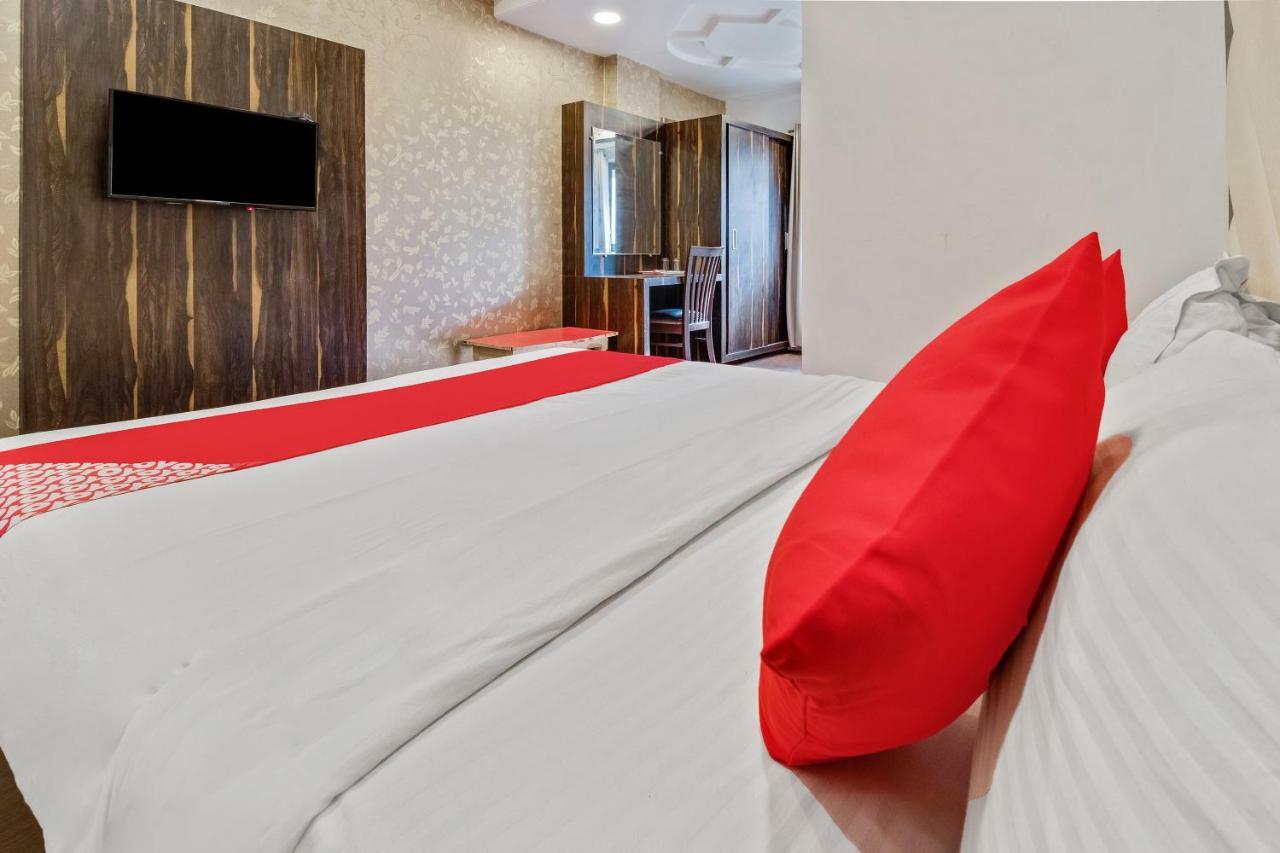 Oyo 47777 Hotel Laxminarayan Аурангабад Экстерьер фото